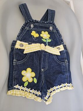 Vintage Denim Floral Applique Shortalls with Yellow Trim